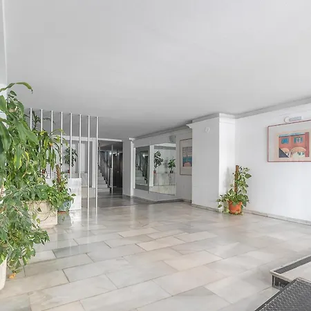 Apartment Girolamar